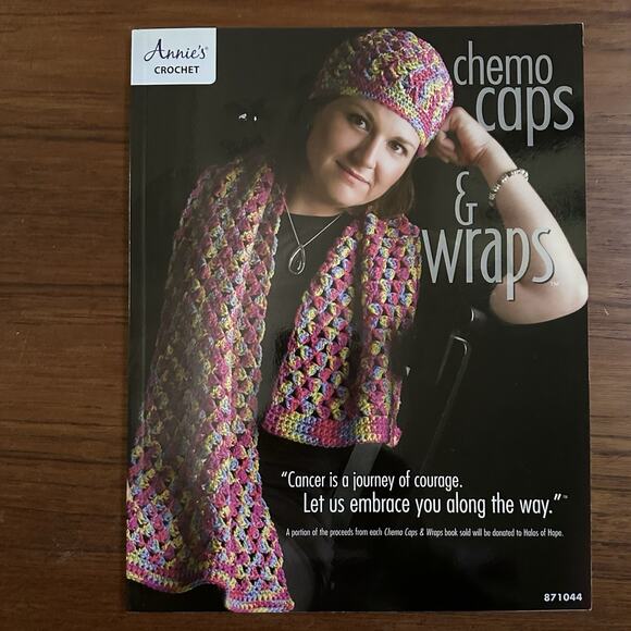 Chemo Caps & Wraps Annie's Crochet Hat Scarf Pattern Book - Picture 1 of 4
